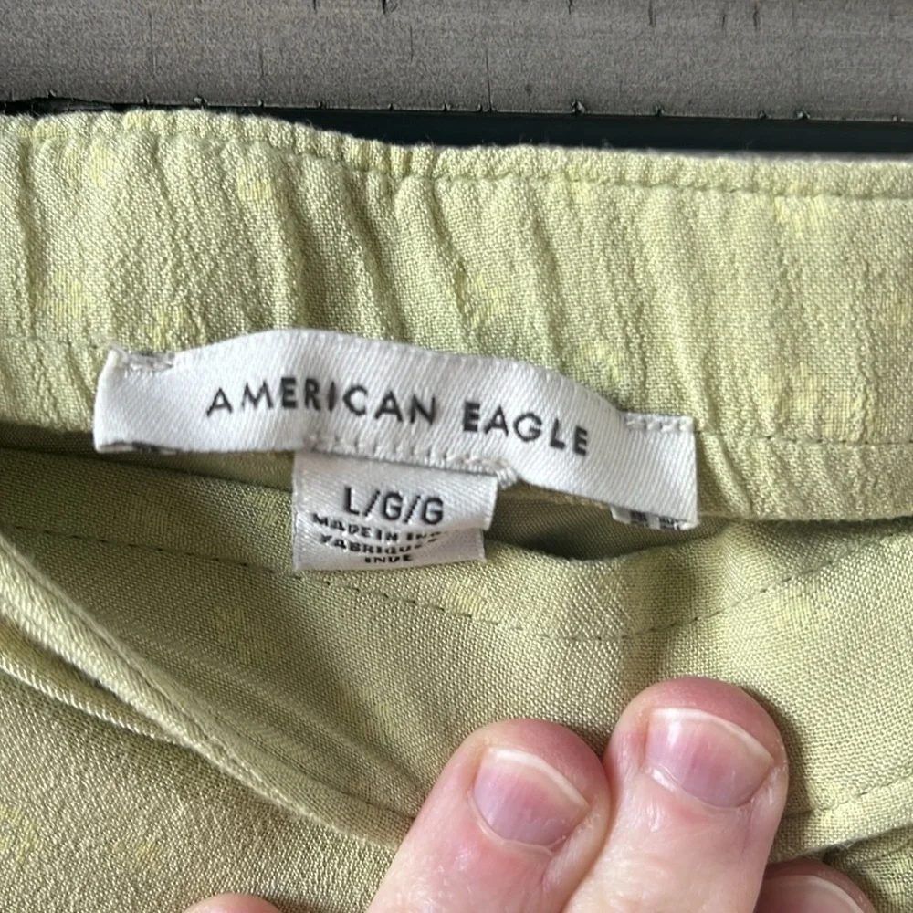 Pretty light green skirt American Eagle - Picture 4 of 6